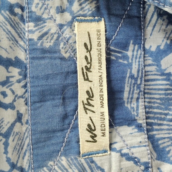 WE THE FREE Cosette Floral Chambray Combo Pullover Top Size Medium - Picture 5 of 8